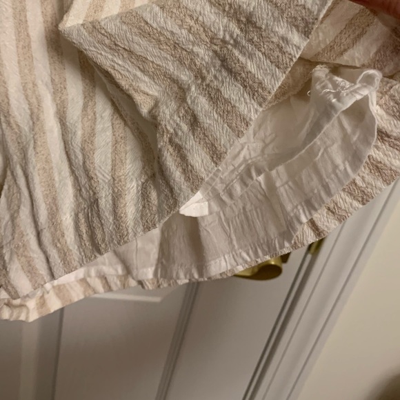 Allie Rose Striped Linen Romper - large - Picture 4 of 4